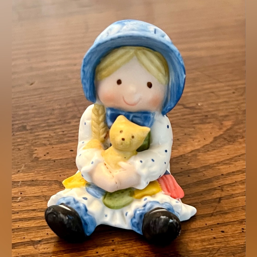 1980s Holly Hobbie figurine